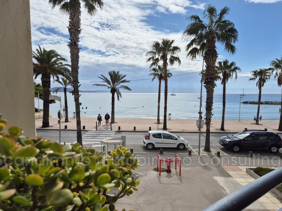 Lejlighed i La Ciotat, Bouches-du-Rhone - foto 4