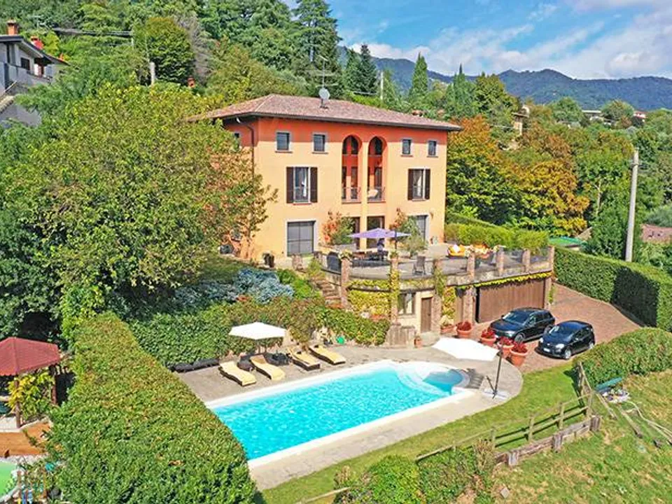Villa i Cenate Sotto, Bergamo - foto 1