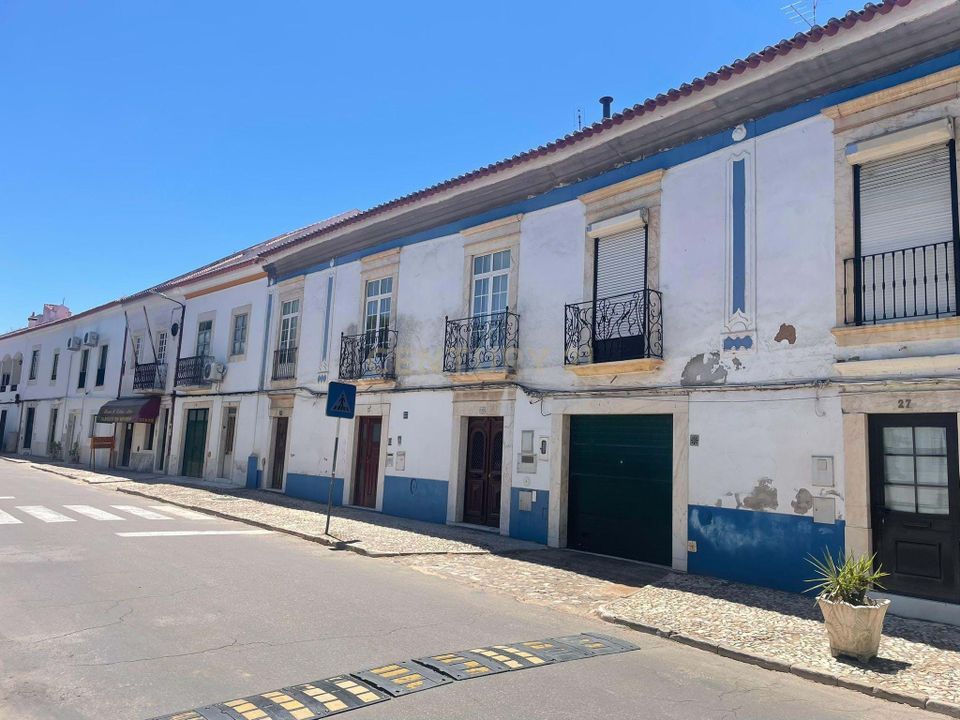 Erhvervsejendom i Borba, Evora - foto 1