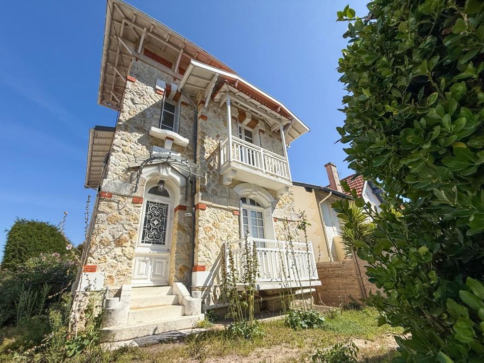 Villa i Saint-Georges-de-Didonne, Charente-Maritime - foto 1