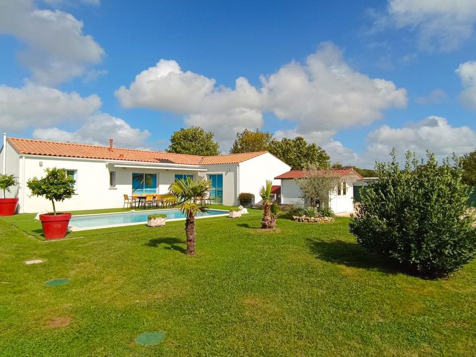 Villa i Saint-Germain-Du-Seudre, Charente-Maritime - bilde 1