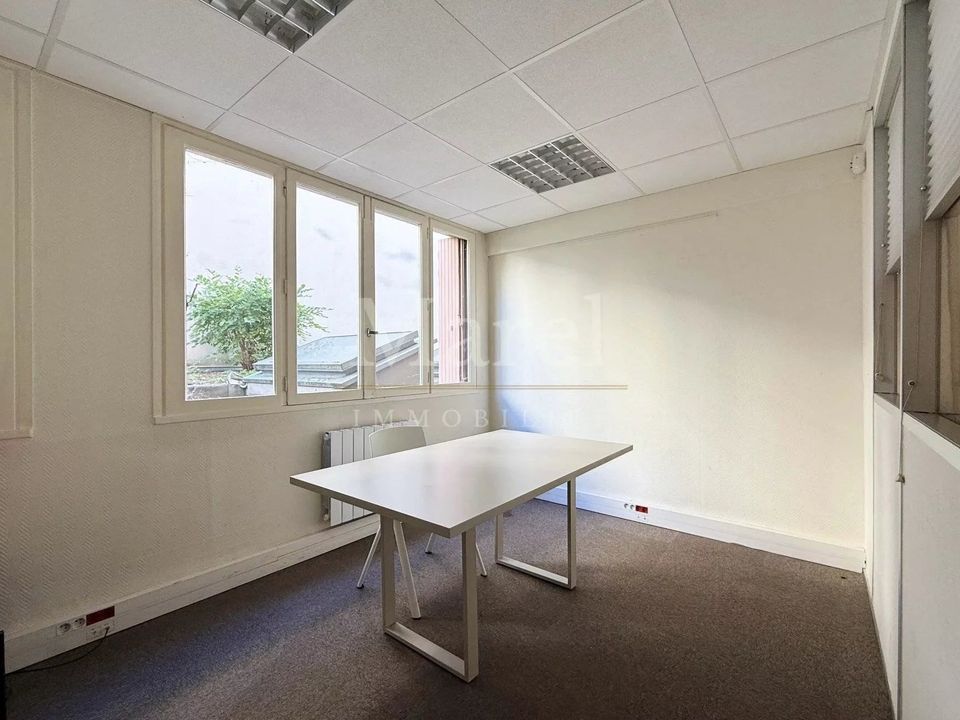 Erhvervsejendom i Boulogne-Billancourt, Hauts-de-Seine - foto 3