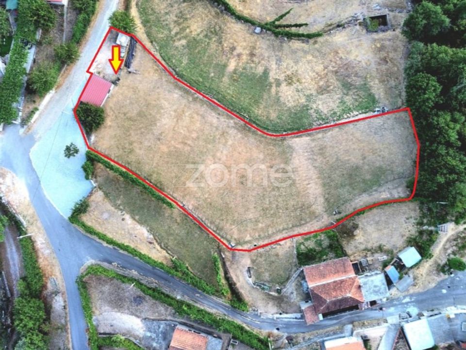 Helårsgrund i Covelo do Gerez, Vila Real - foto 1