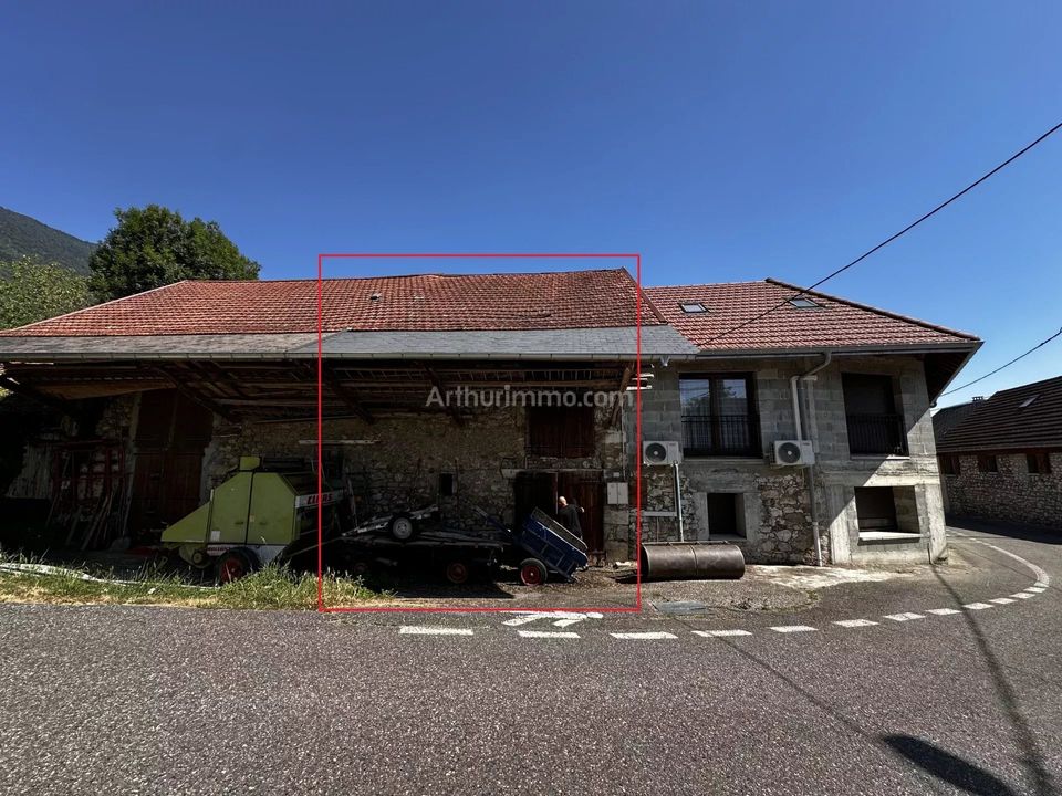 Villa in Le Bourget-du-Lac, Savoie - foto 1