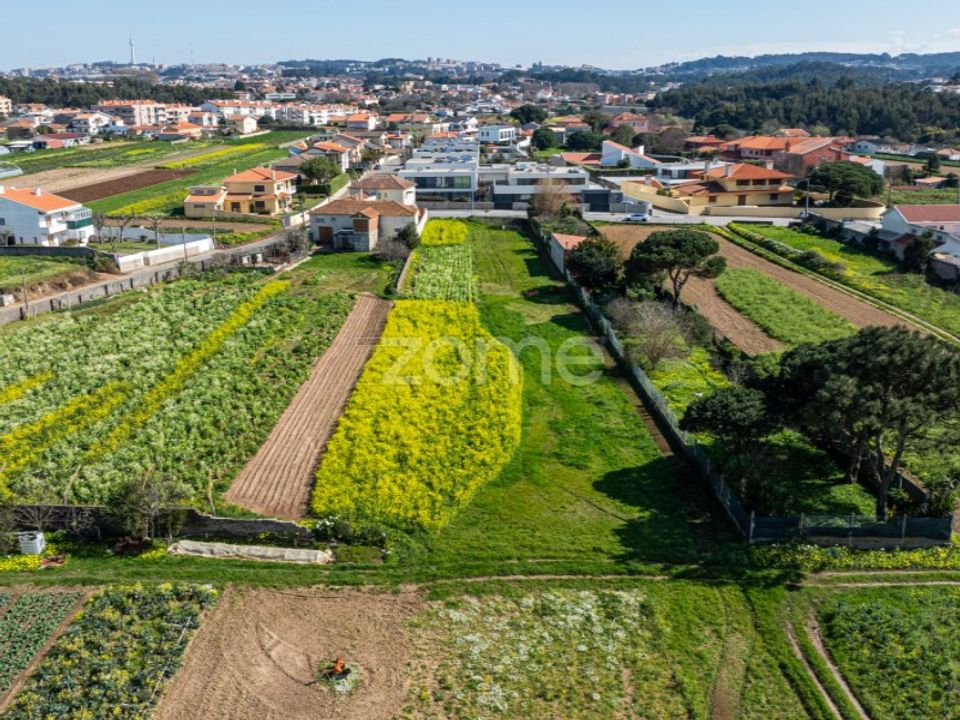 Helårsgrund i Valadares, Porto - foto 3