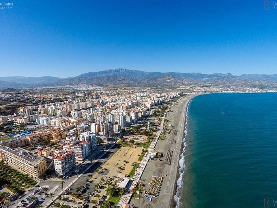 Helårsgrund i Torre Del Mar, Malaga - foto 2