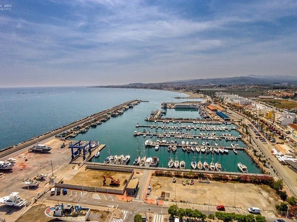 Helårsgrund i Torre Del Mar, Malaga - foto 4