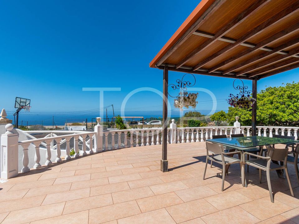 Landejendom i Guia De Isora, Tenerife - foto 1