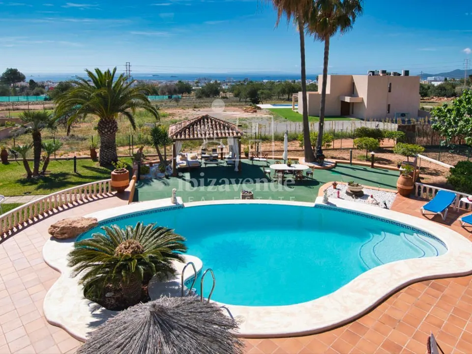 Villa i Ibiza, Ibiza - foto 1