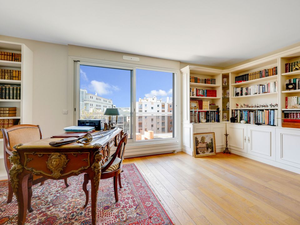 Lejlighed i Issy-les-Moulineaux, Hauts-de-Seine - foto 4