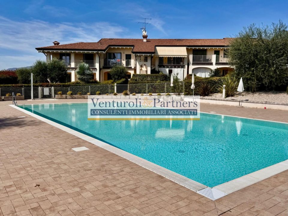 Rækkehus i Lonato del Garda, Brescia - foto 4