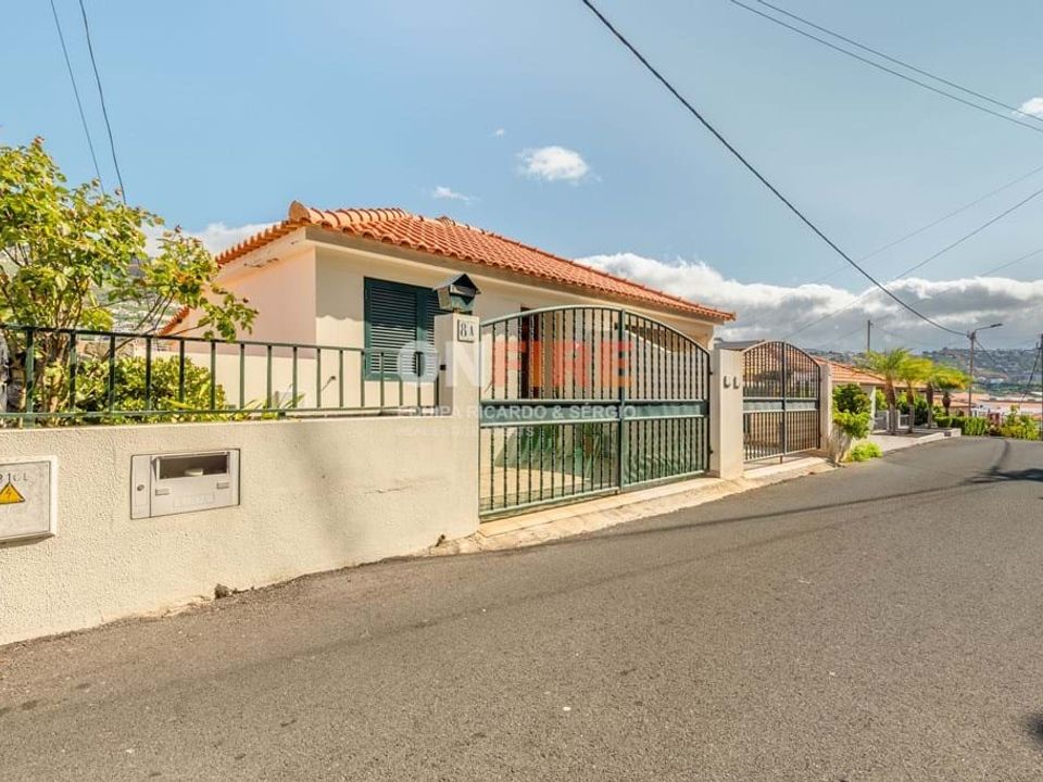 Villa i Camara de Lobos, Madeira - foto 1