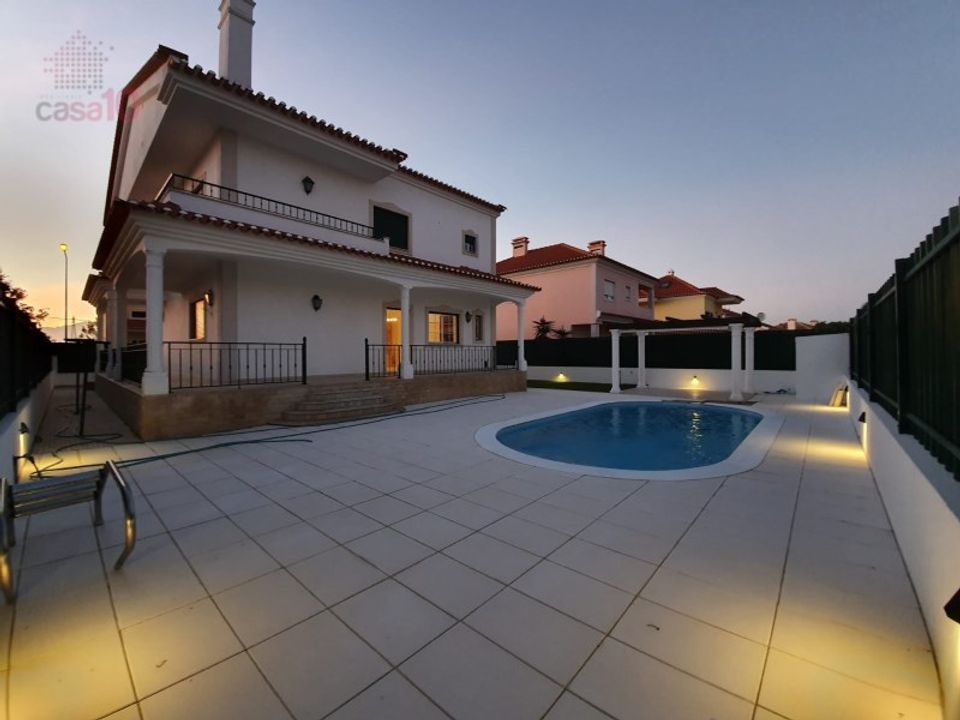 Villa in Montijo, Setubal - photo 1