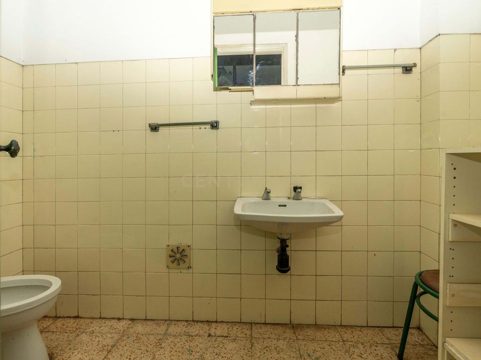 Erhvervsejendom i Amadora, Lisbon - foto 5