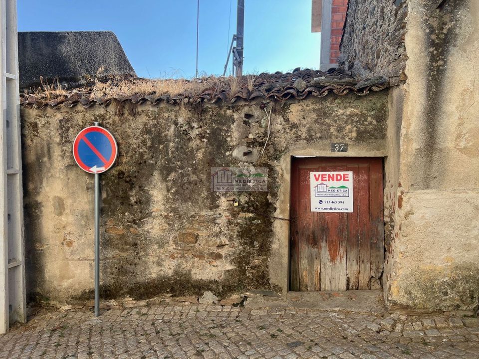 Byhus i Alfandega da Fe, Braganca - foto 3