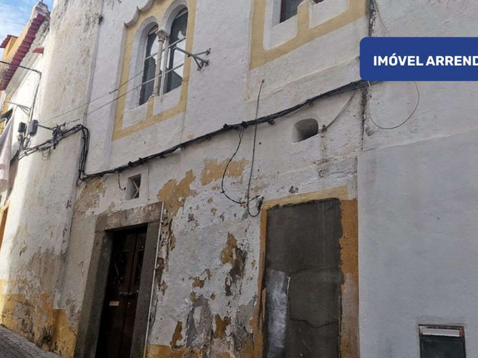 Erhvervsejendom i Elvas, Portalegre - foto 1