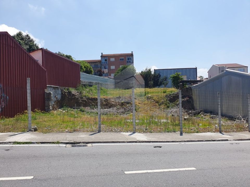 Helårsgrund i Rio Tinto, Porto - foto 2