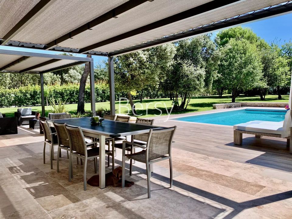 Villa i L'Isle-sur-la-Sorgue, Vaucluse - foto 1