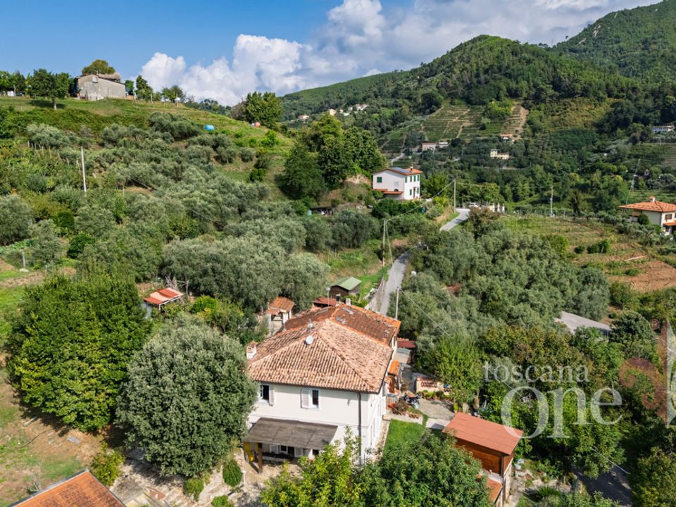 Byhus i Pietrasanta, Lucca - foto 1