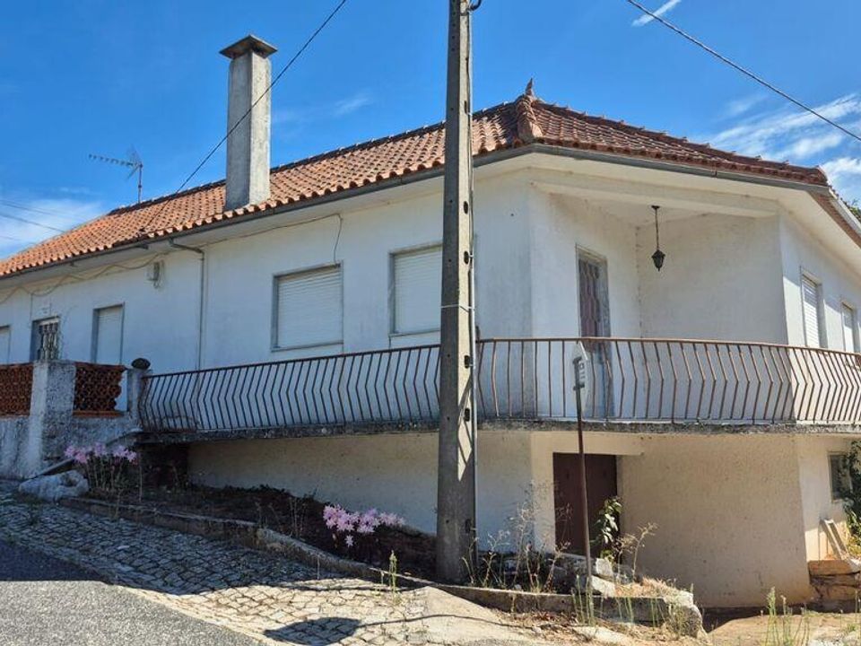 Byhus i Porto de Mos, Leiria - foto 1