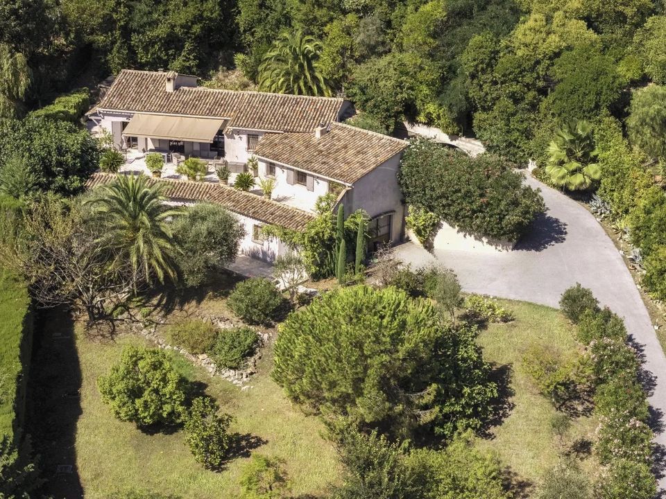 Villa i Saint-Paul-de-Vence, Alpes-Maritimes - foto 1