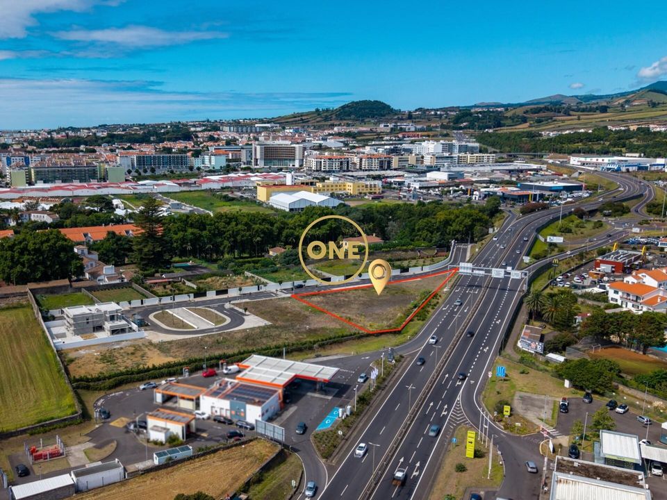 Helårsgrund i Ponta Delgada, Sao Miguel - foto 1