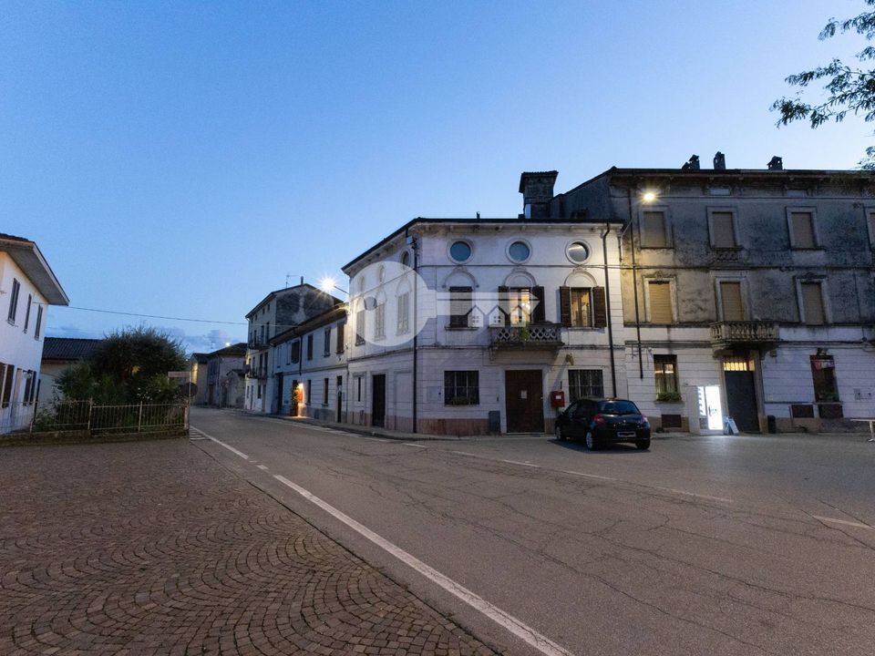 Erhvervsejendom i Persico Dosimo, Cremona - foto 3