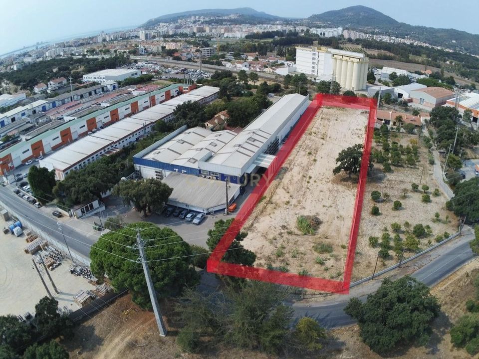 Helårsgrund i Setubal, Setubal - foto 1
