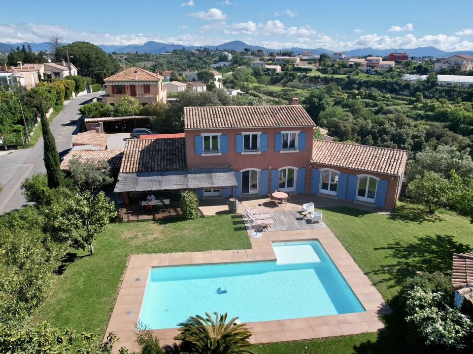 Villa i Cagnes-sur-Mer, Alpes-Maritimes - foto 2