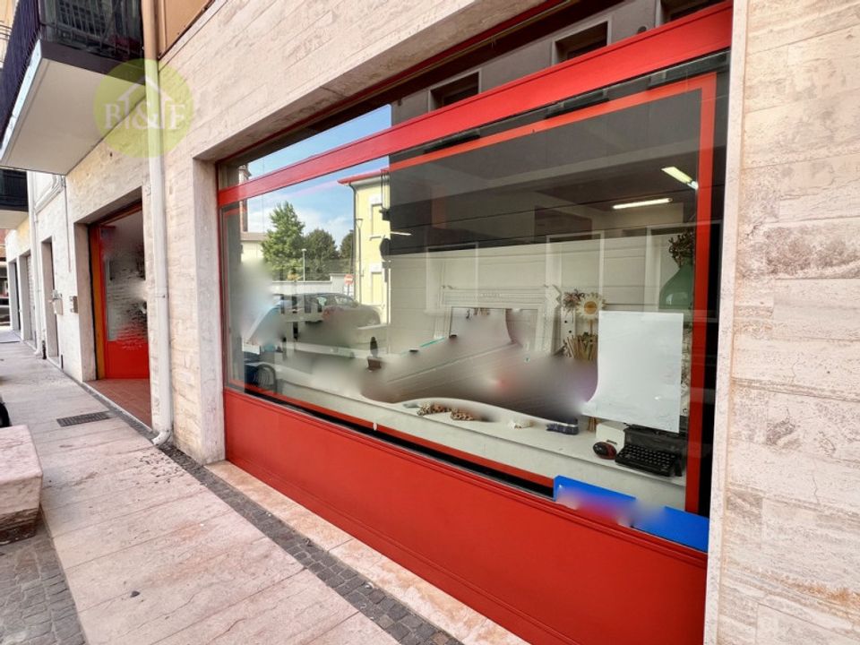 Erhvervsejendom i Legnago, Verona - foto 2