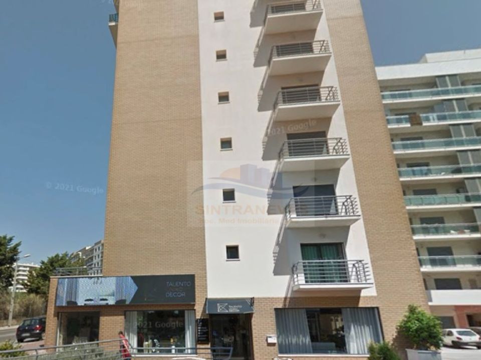 Erhvervsejendom i Odivelas, Lisbon - foto 1