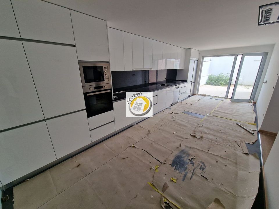 Villa i Santa Maria da Feira, Aveiro - foto 2