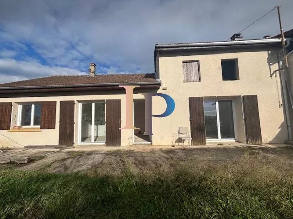 Villa i Charlieu, Loire - foto 1