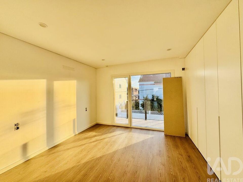 Rækkehus i Seixal, Setubal - foto 1