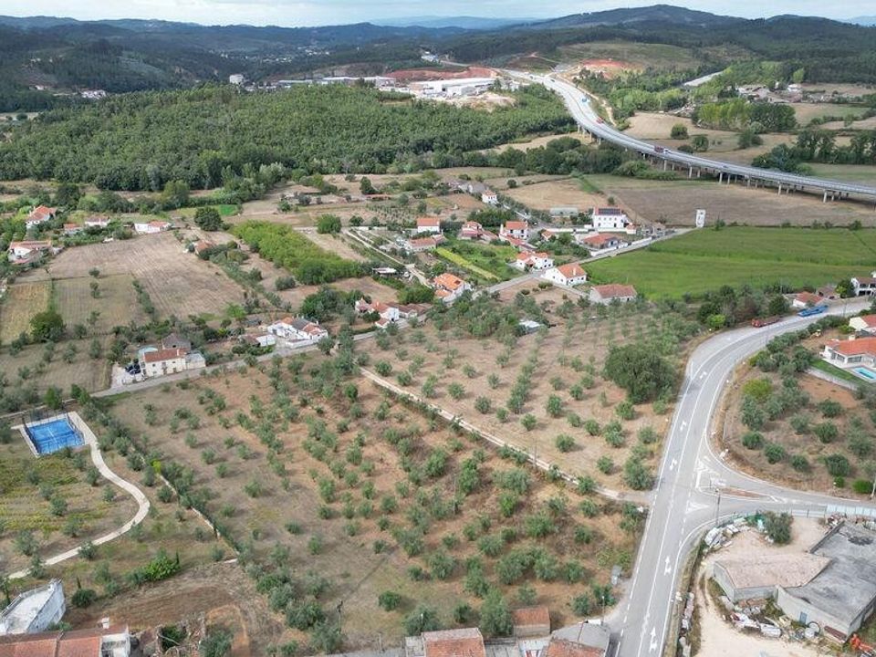Helårsgrund i Penela, Coimbra - foto 2