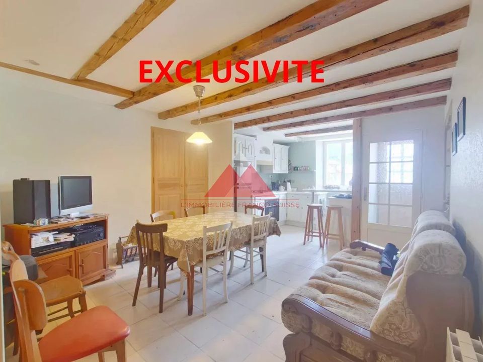 Villa i Cinquetral, Jura - foto 1
