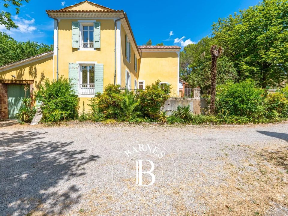 Villa i Pierrevert, Alpes-de-Haute-Provence - foto 3