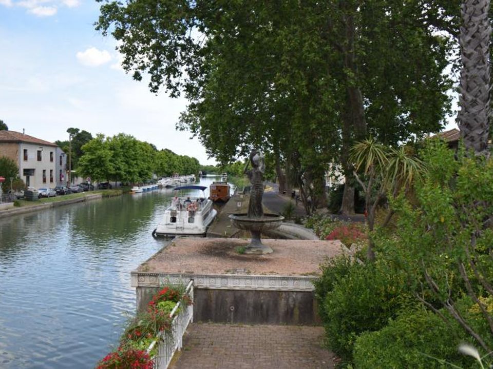 Helårsgrund i Villeneuve les beziers, Herault - foto 1
