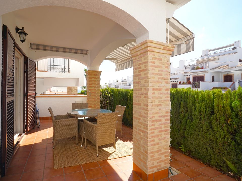 Apartment in Torrevieja, Alicante - photo 4