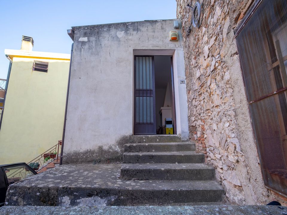 Byhus i Corigliano Calabro, Cosenza - foto 2