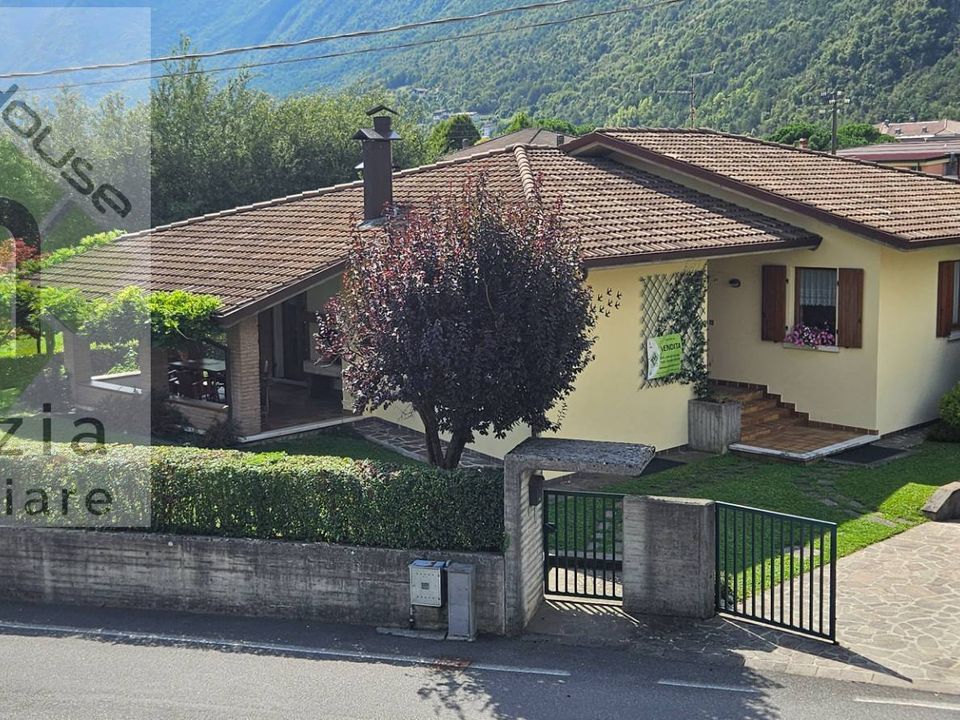 Villa i Bagolino, Brescia - foto 1