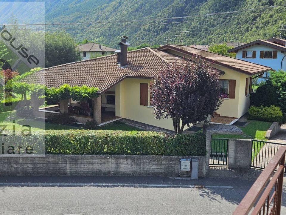 Villa i Bagolino, Brescia - foto 3