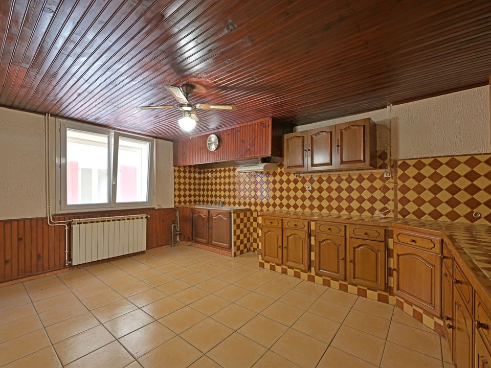 Landsbyhus i Aimargues, Gard - foto 1