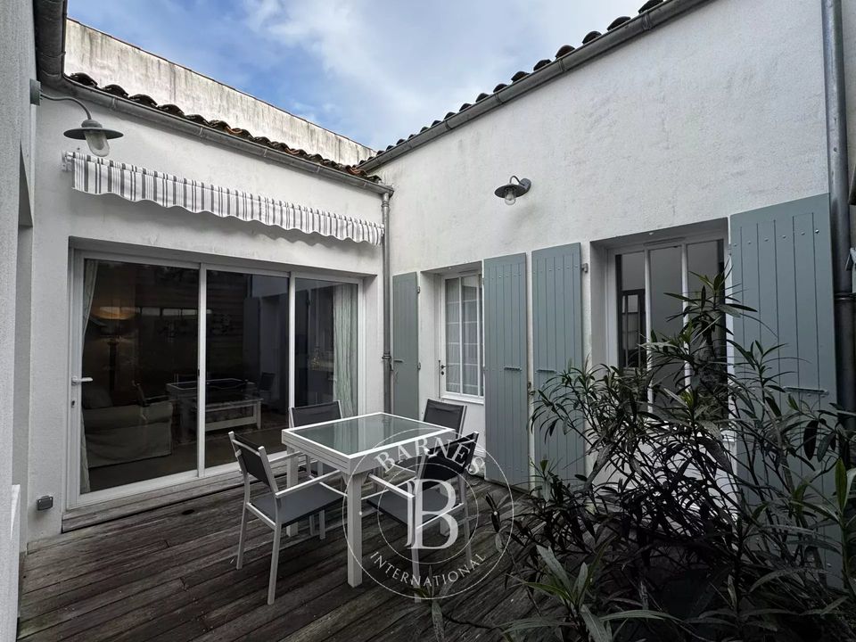 Villa i Les Portes-en-Ré, Charente-Maritime - foto 1