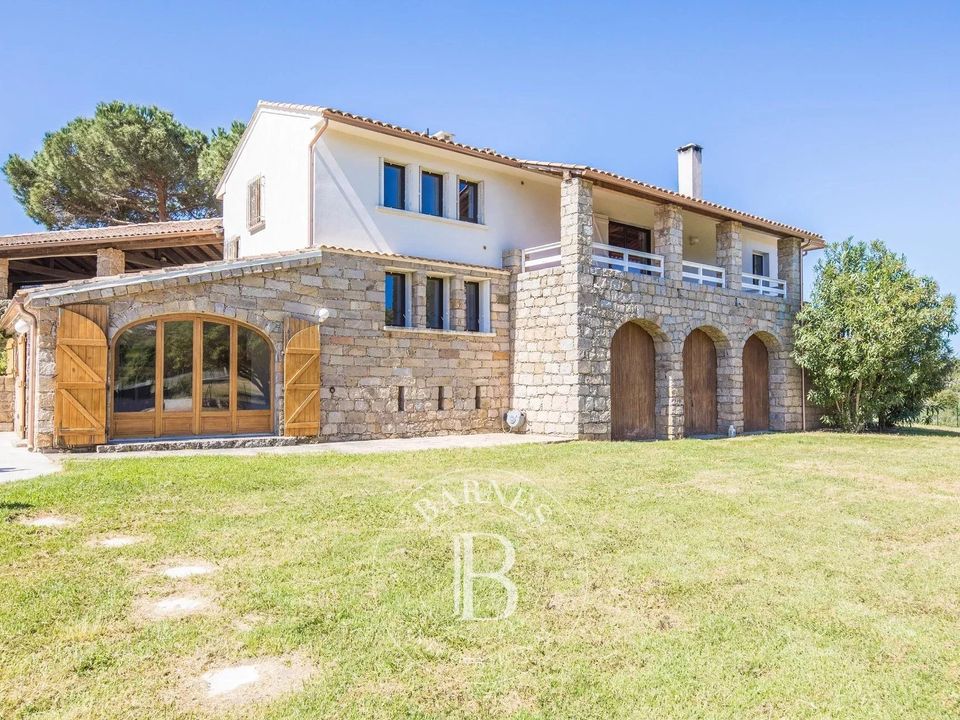 Villa i Ajaccio, Corse-du-Sud - foto 3