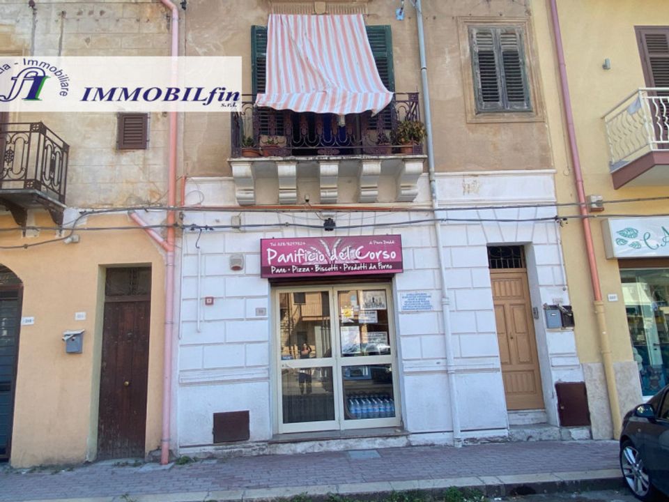 Erhvervsejendom i Villabate, Palermo - foto 3