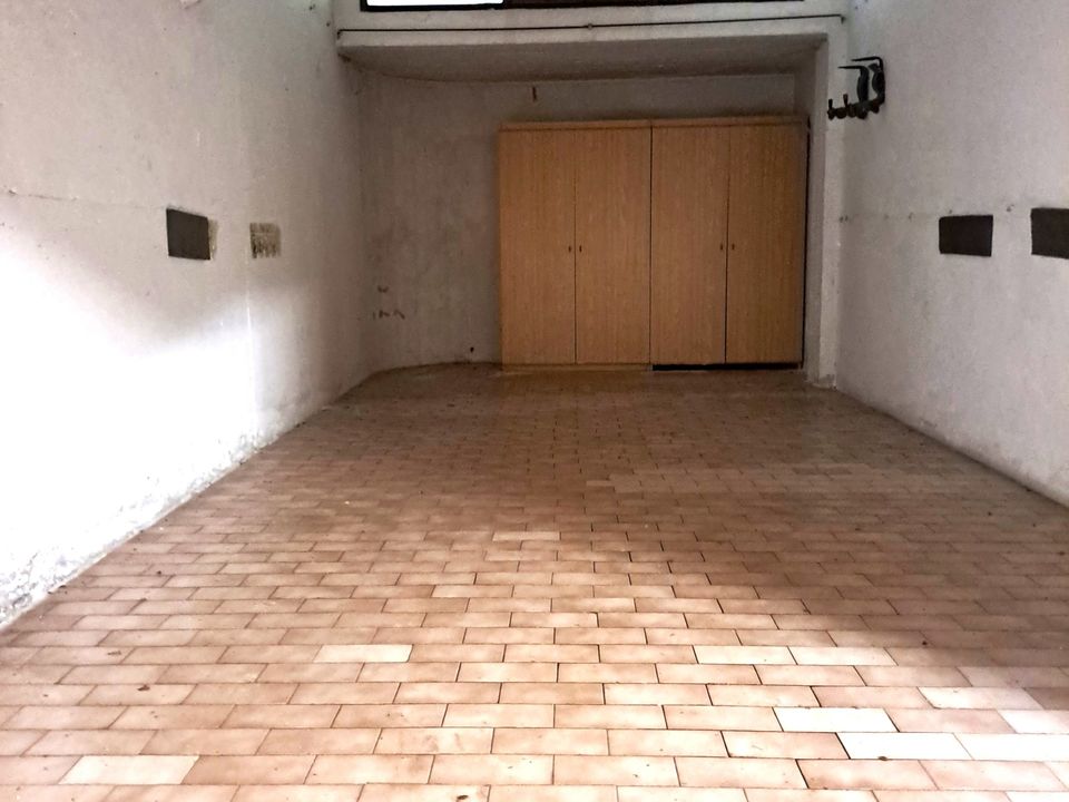 Garasje i Rovigo, Rovigo - bilde 1