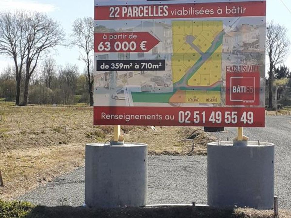 Terreno en Challans, Vendee - foto 1