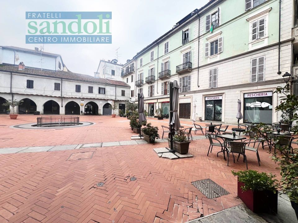 Commercial property in Vercelli, Vercelli - photo 3