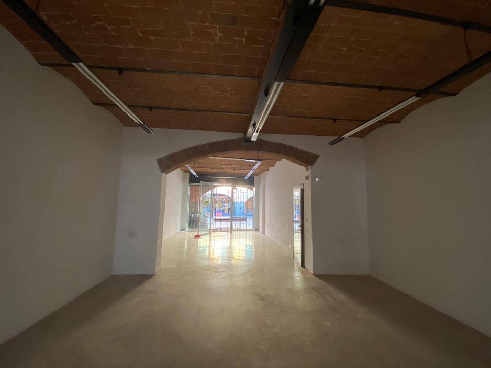 Erhvervsejendom i Cascina, Pisa - foto 1